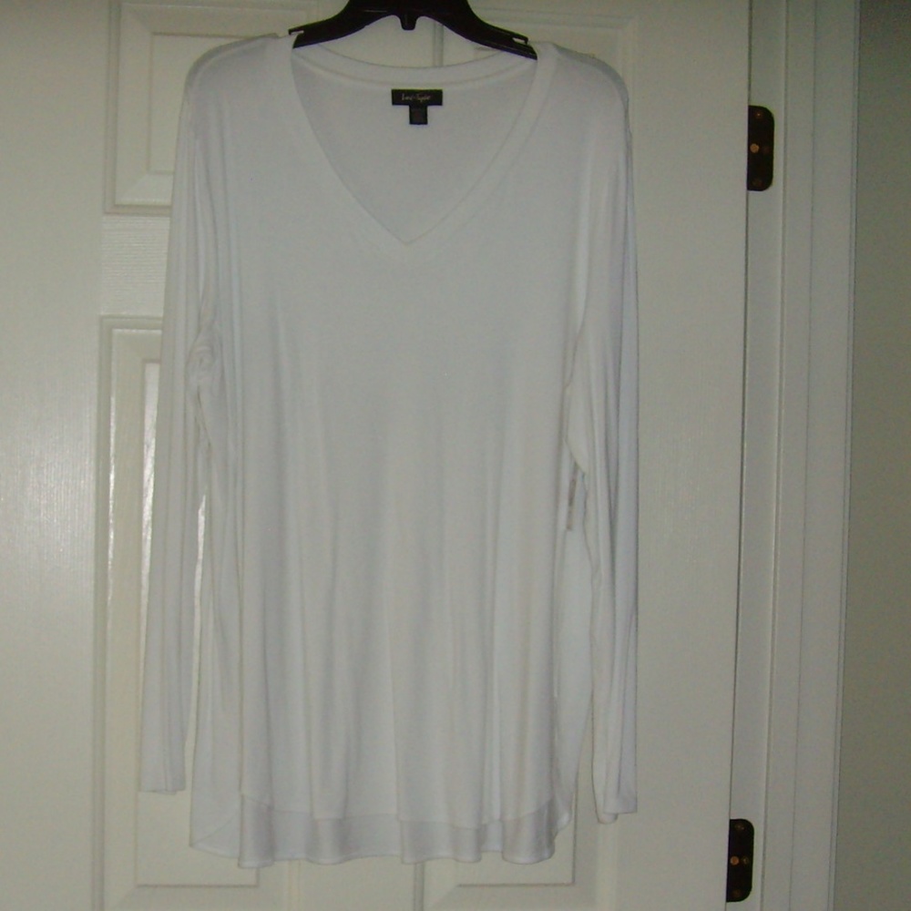 Lord & Taylor NEW  V-Neck Tunic - White XL